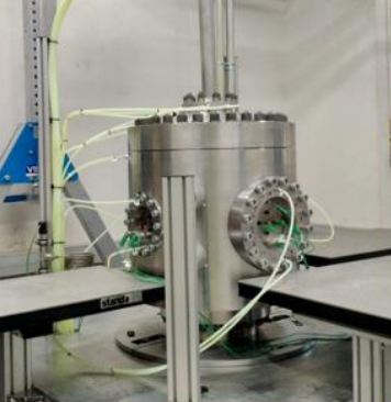 Spray characterization in non-reactive evaporating conditions